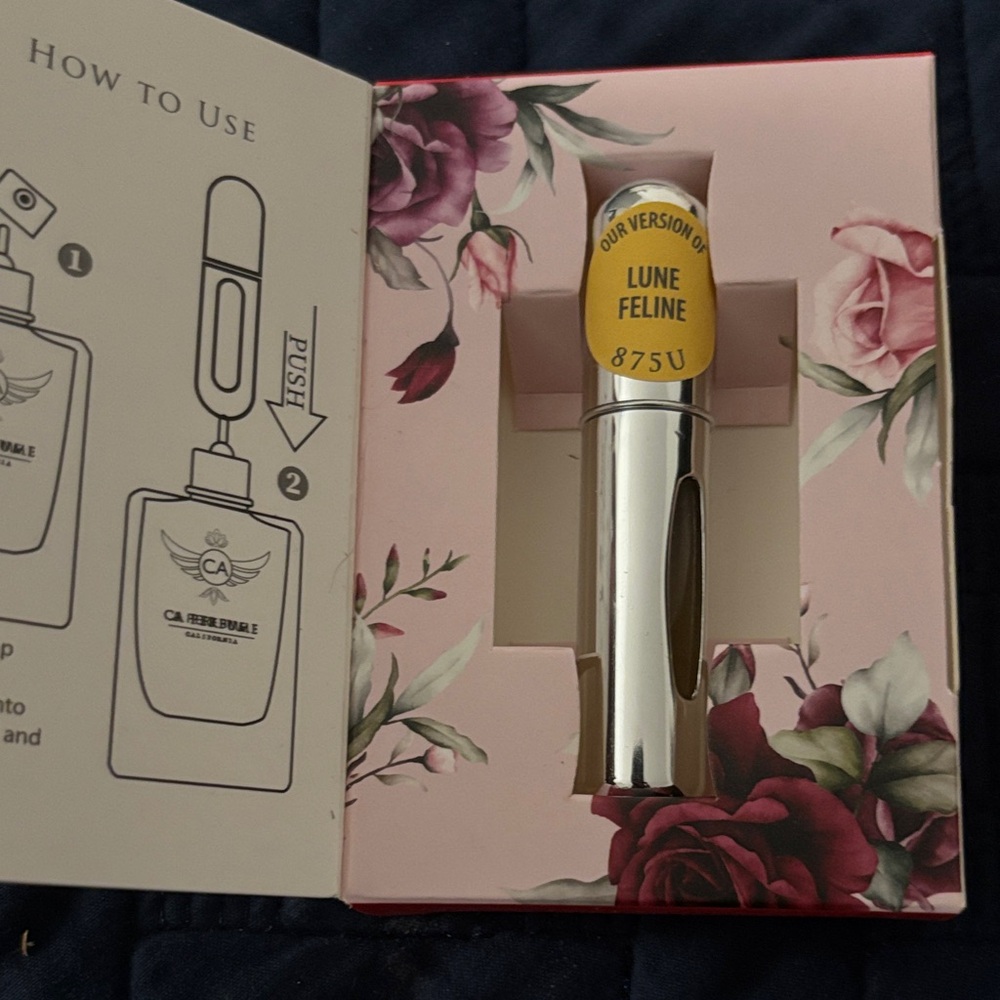 Lune feline version of CA perfume